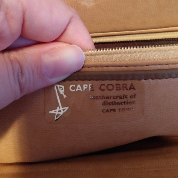 Cape Cobra Genuine Snake Leather Purse - Picture 4 of 8